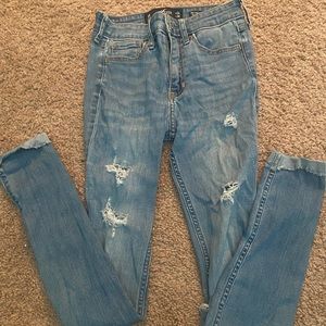 hollister jeans